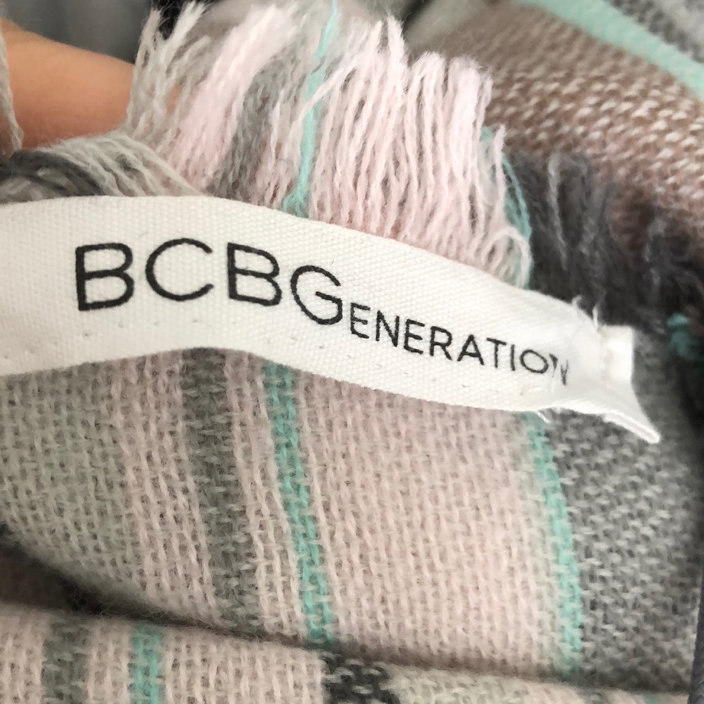 Bcbgeneration Scarf - image 3